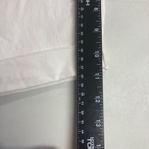 LEVI’S 515 Shorts White Size 14 Cuffed Inseam 11” 10.5” Rise - Picture 4 of 11